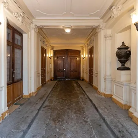 Beautiful & Modern 1bd Flat Near Montmartre Appartamento Parigi