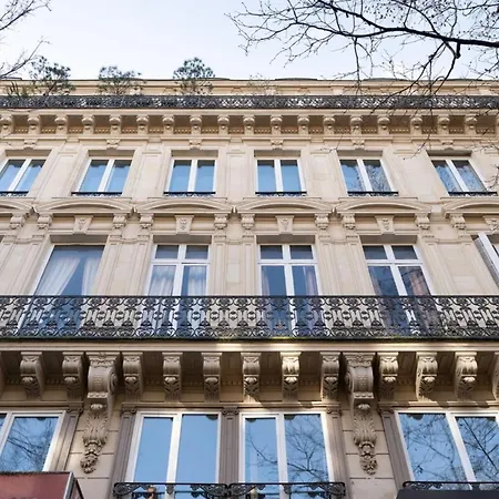 Beautiful & Modern 1bd Flat Near Montmartre * Parigi